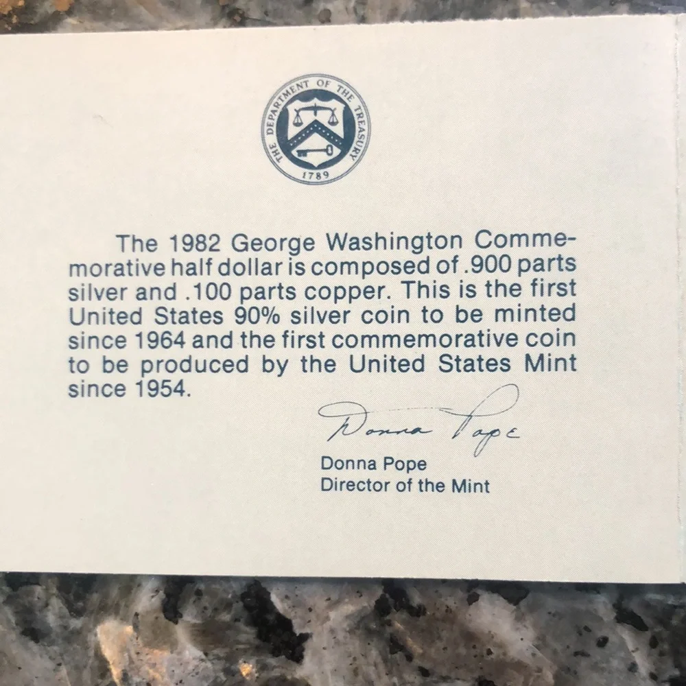1982-D George Washington Silver Half Dollar - Picture 8 of 8